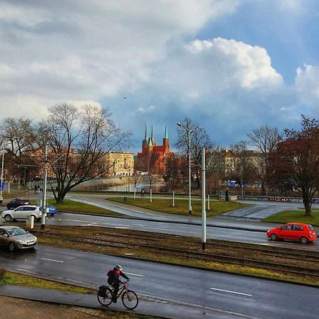 Apartamenty Jednosci 46 Wroclaw Dış mekan fotoğraf