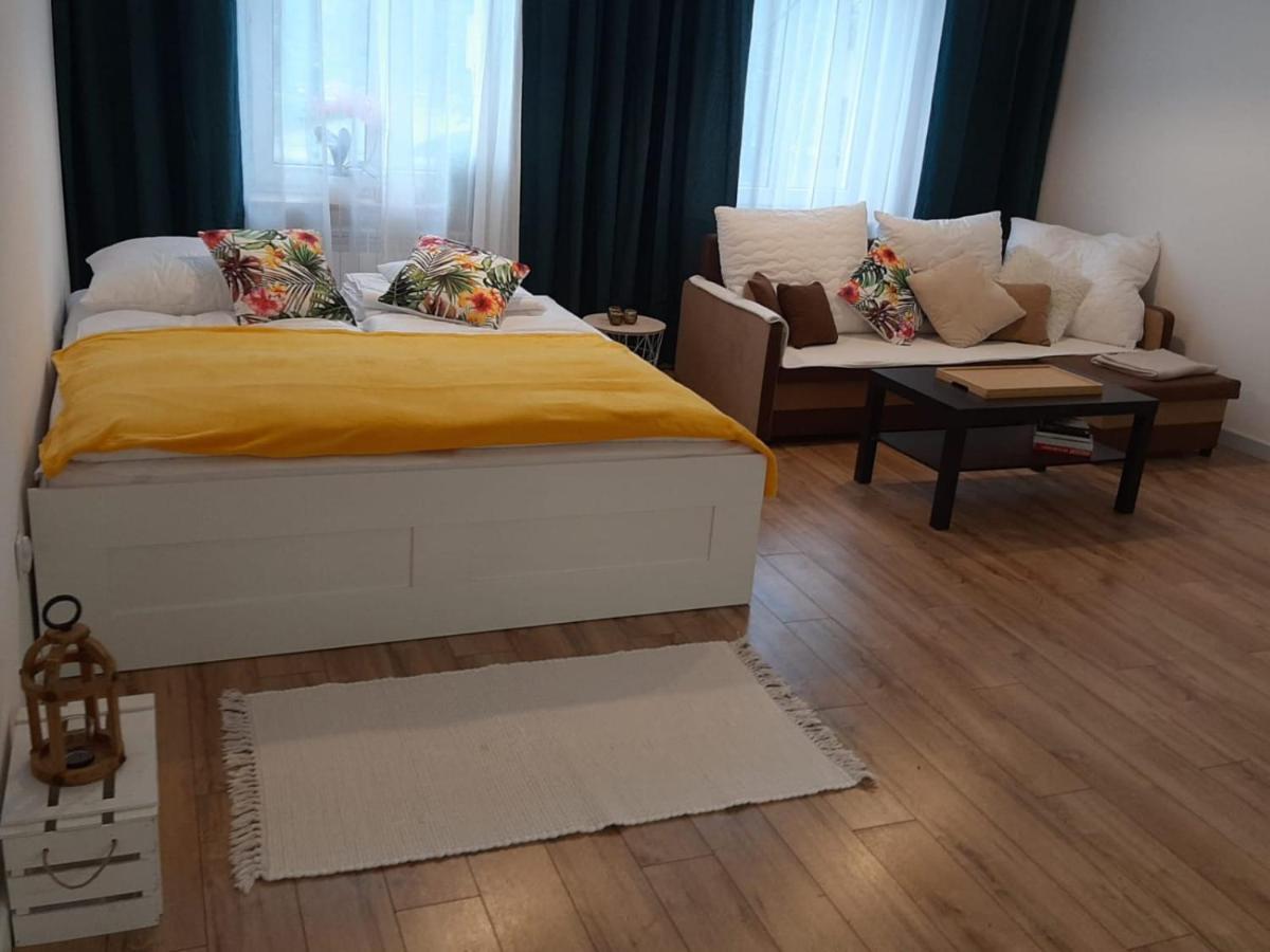 Apartamenty Jednosci 46 Wroclaw Dış mekan fotoğraf