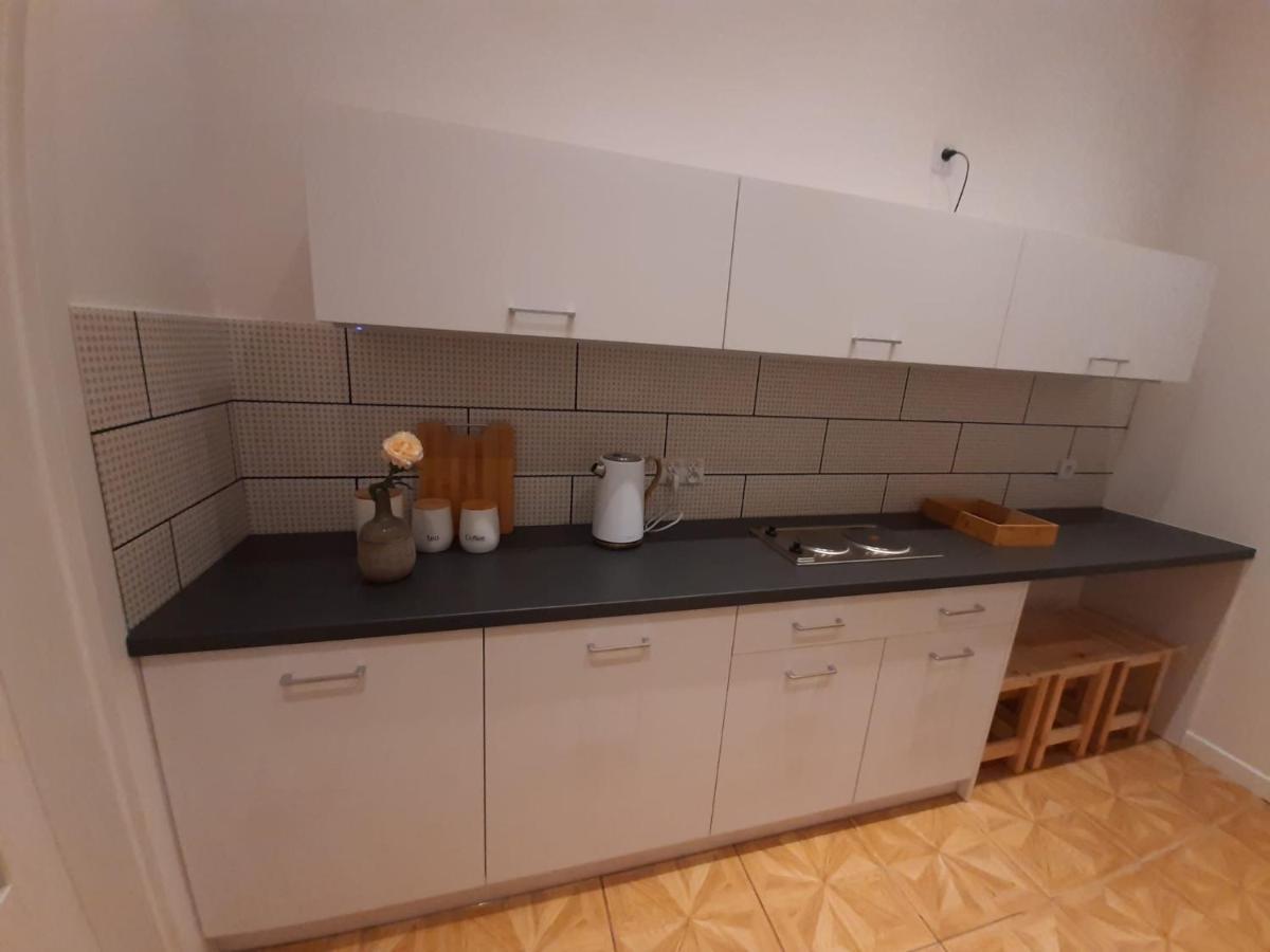 Apartamenty Jednosci 46 Wroclaw Dış mekan fotoğraf